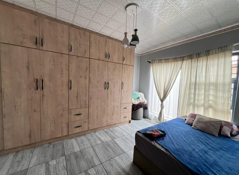 To Let 4 Bedroom Property for Rent in Kathu Northern Cape